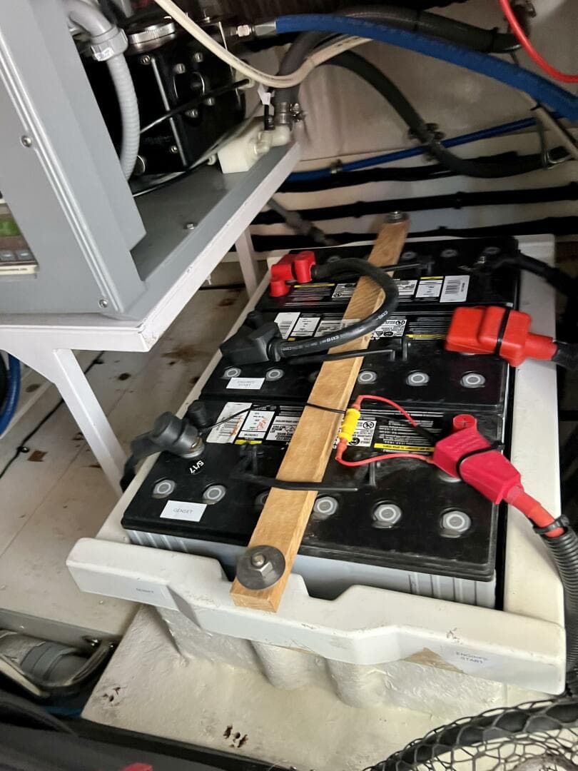 2000 Viking Princess 52 Flybridge — photo 66