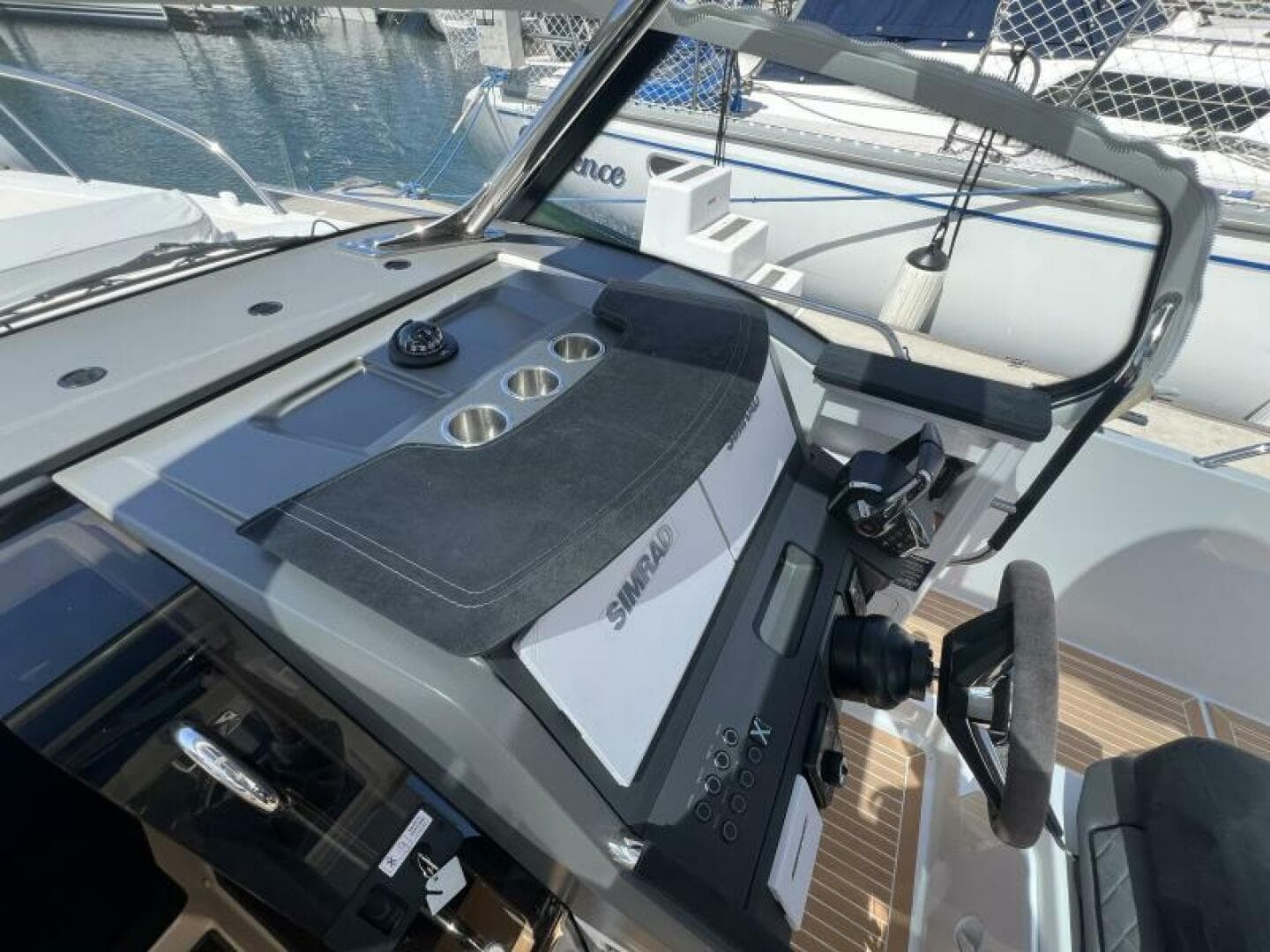 2024 Nimbus T9 — photo 13