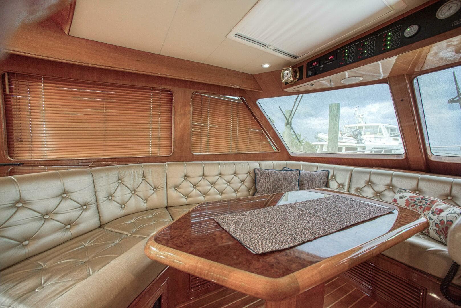 2009 Marlow Explorer 57E — photo 20