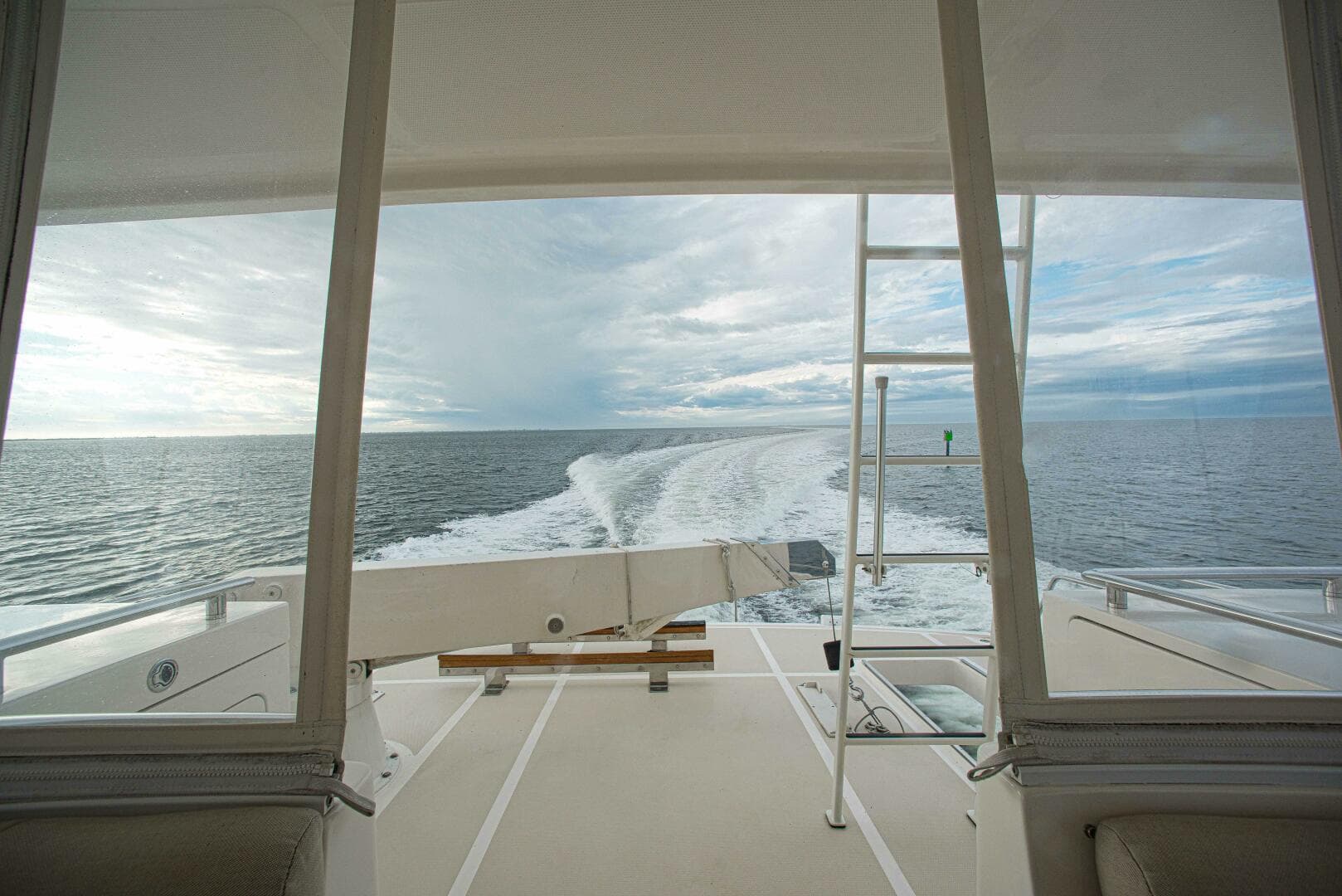 2009 Marlow Explorer 57E — photo 13