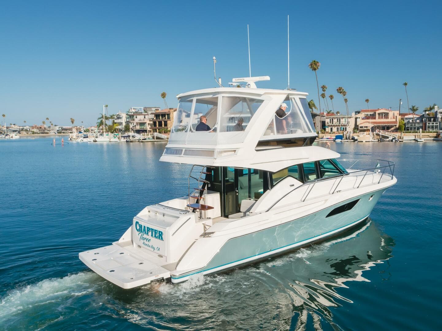 2018 Tiara Yachts F44 Flybridge — photo 33