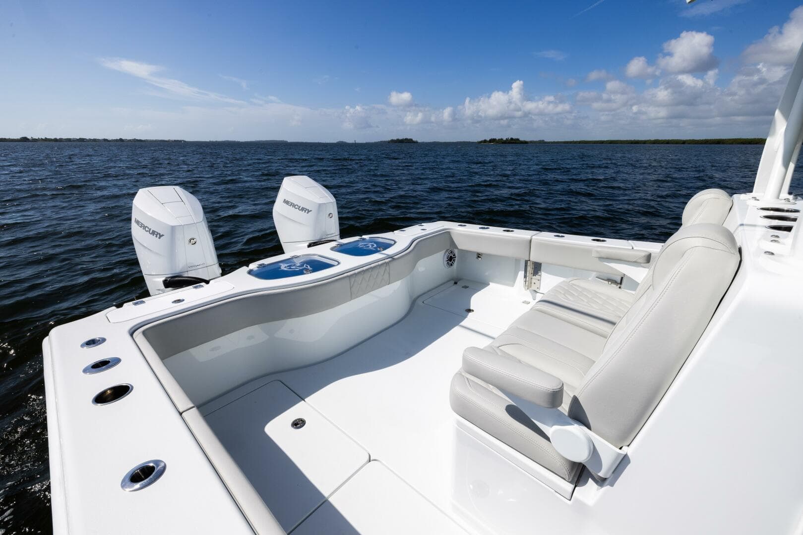 2026 Freeman 35 — photo 30