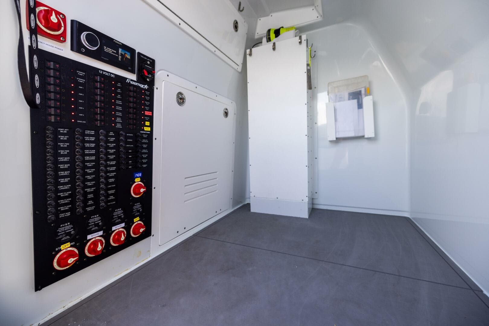 2026 Freeman 35 — photo 77