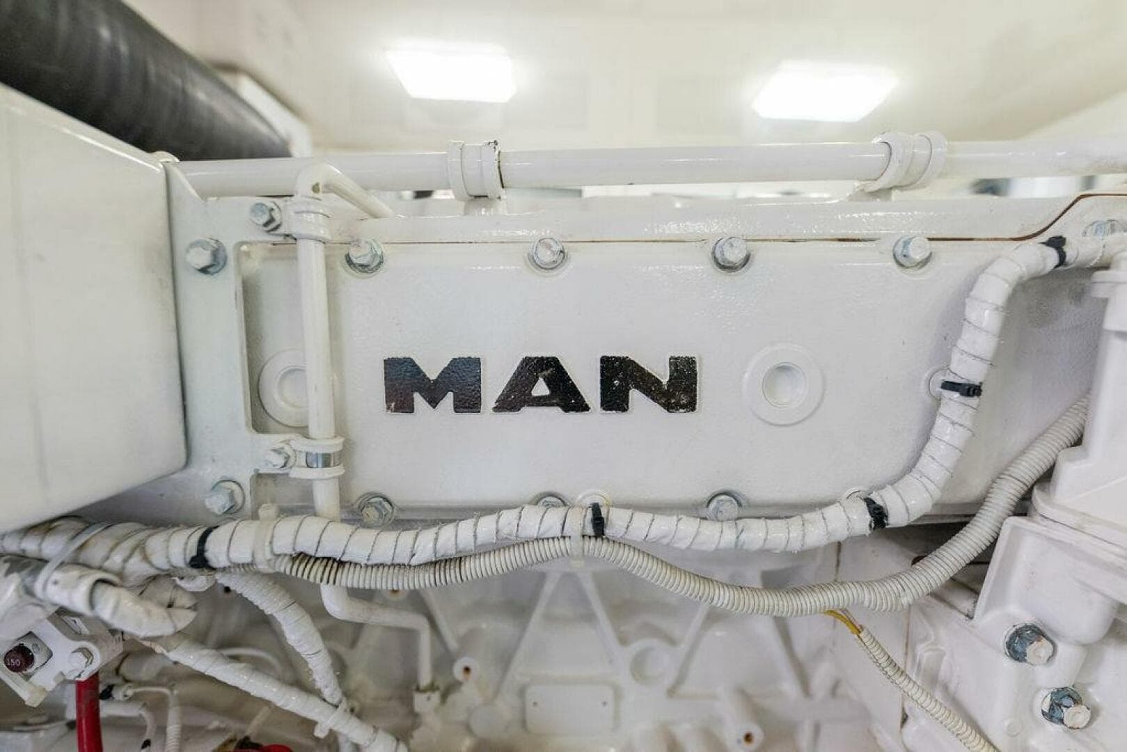 2018 Viking 44 Open — photo 32