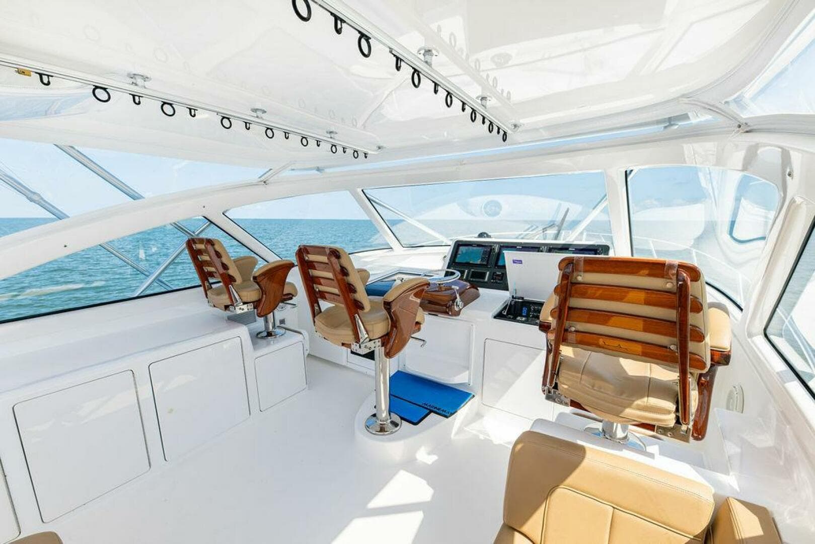 2018 Viking 44 Open — photo 29