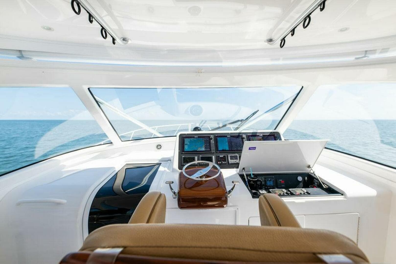 2018 Viking 44 Open — photo 25