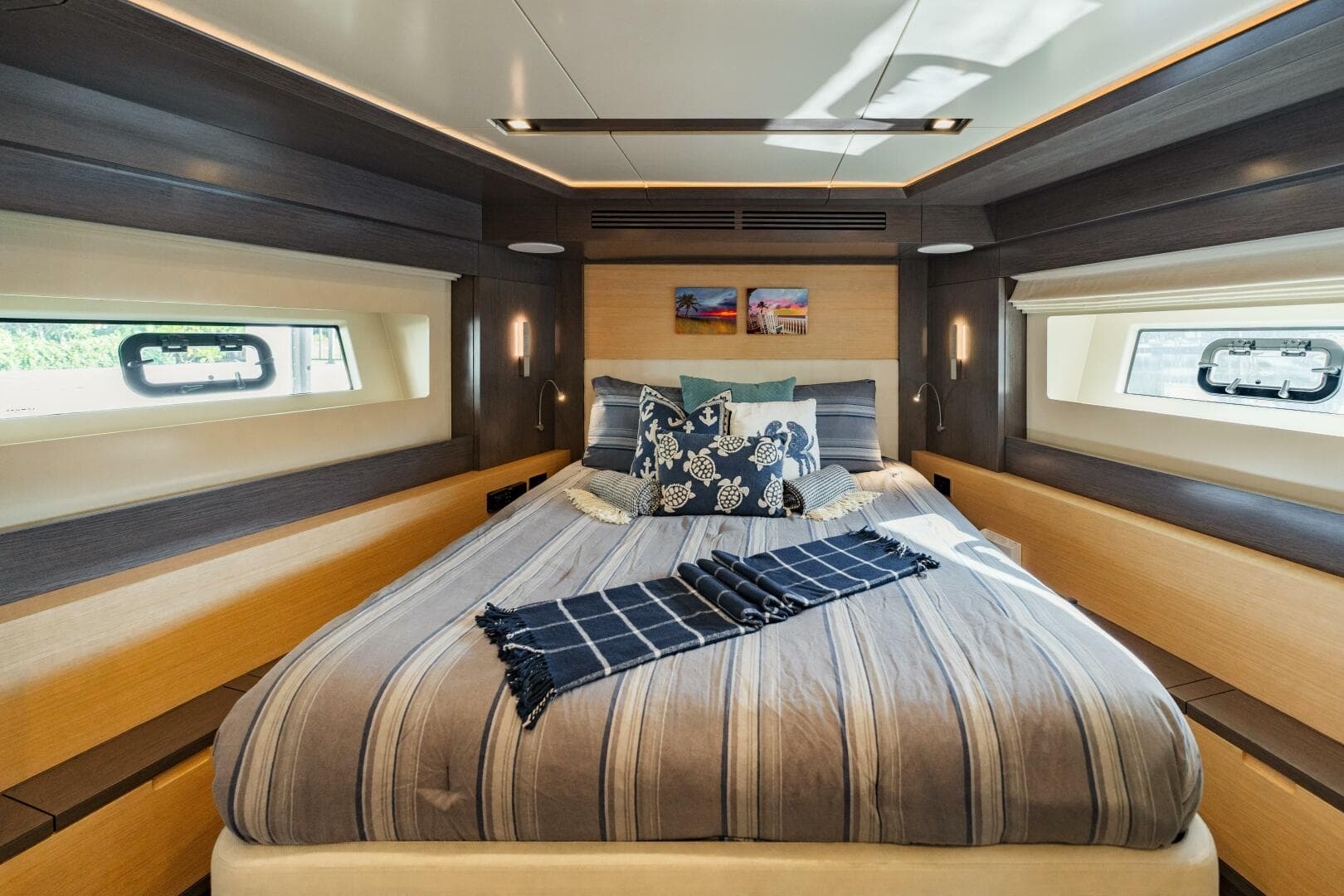 2020 Sirena 64 — photo 18