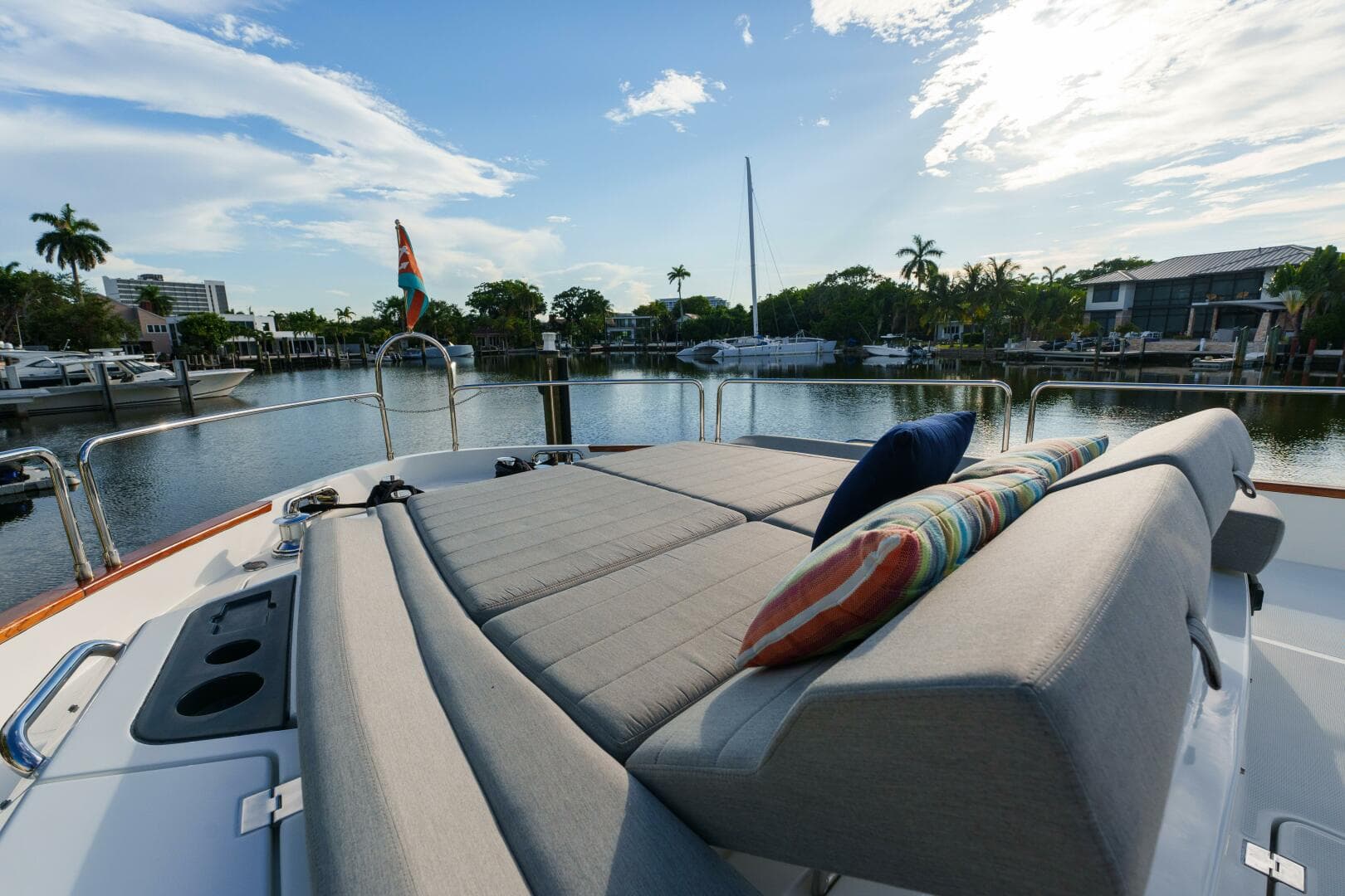 2020 Sirena 64 — photo 34