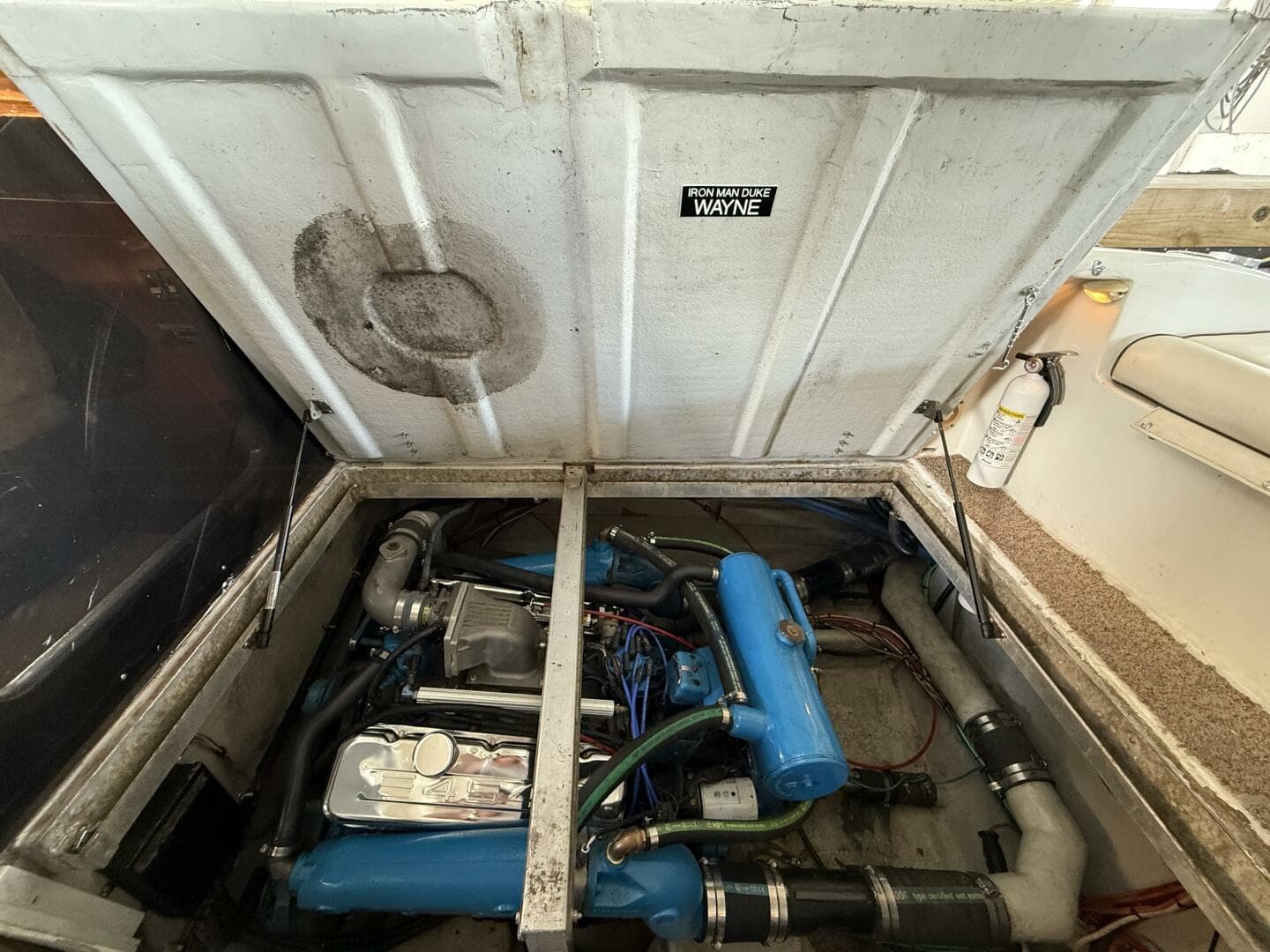 1984 Custom 38 Custom — photo 19