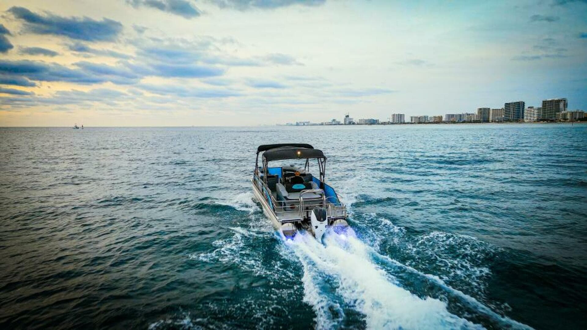 2025 Vision V30 — photo 8