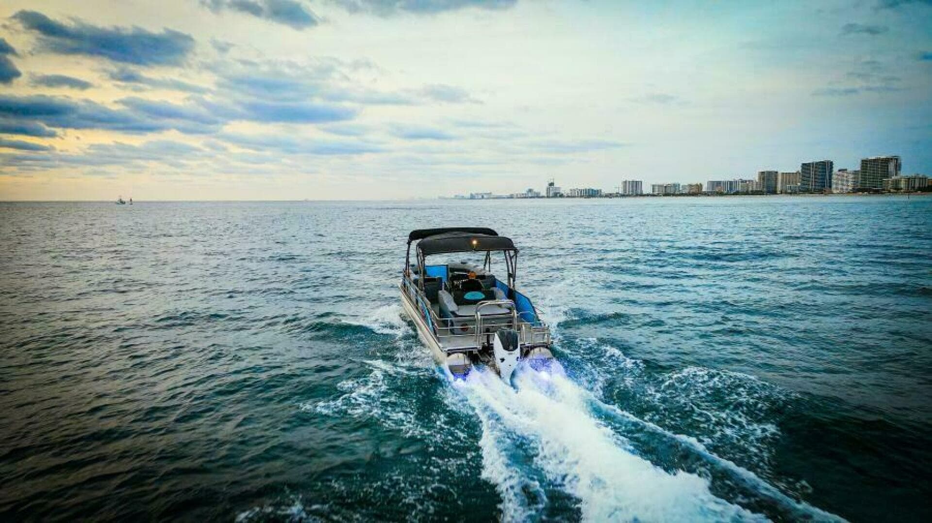 2025 Vision V30 — photo 8