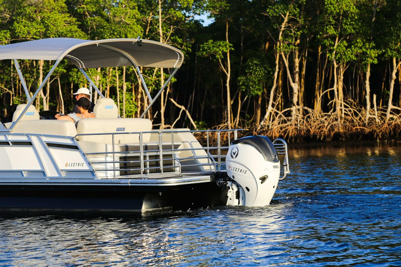 2025 Vision V24 — photo 8