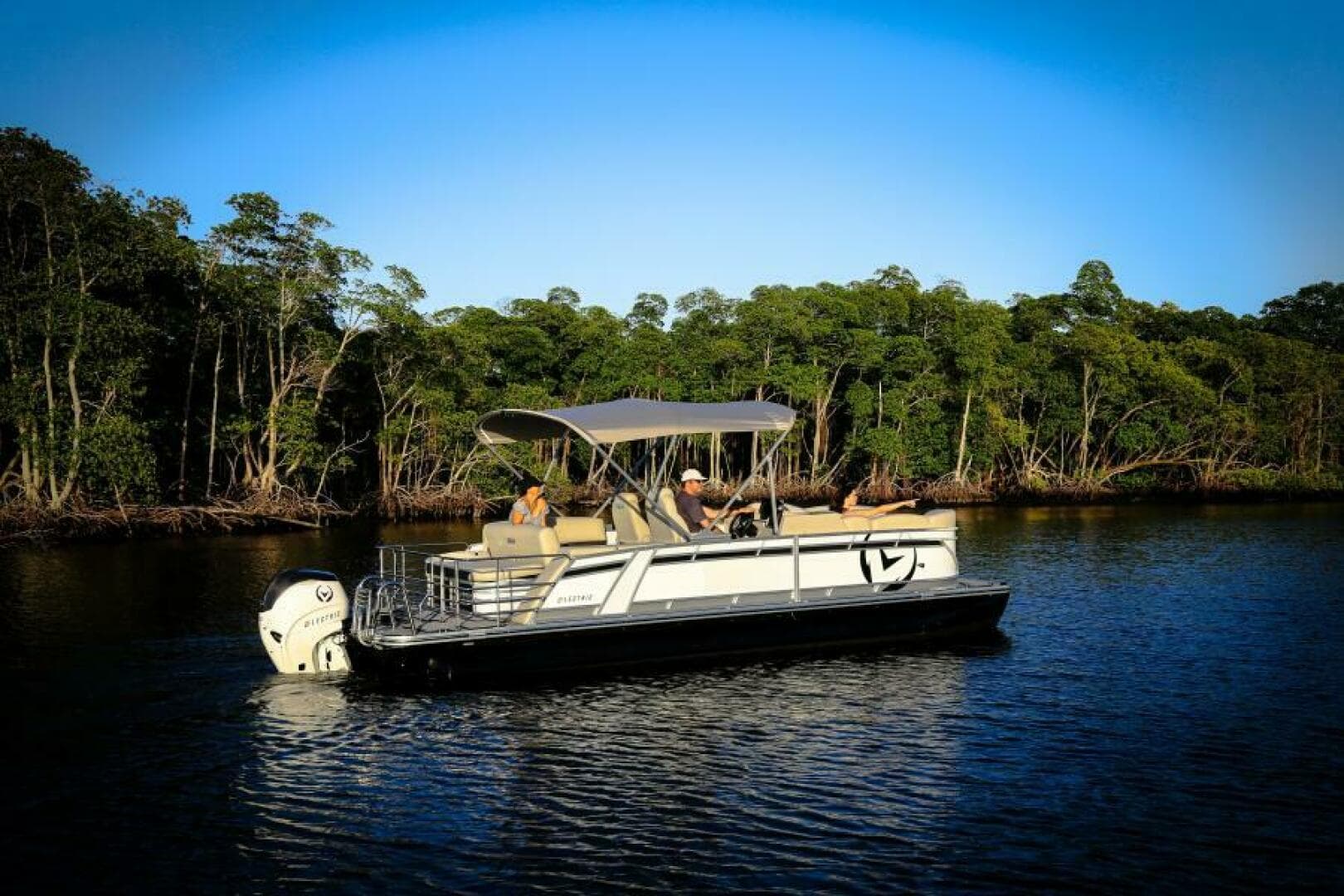 2025 Vision V24 — photo 2