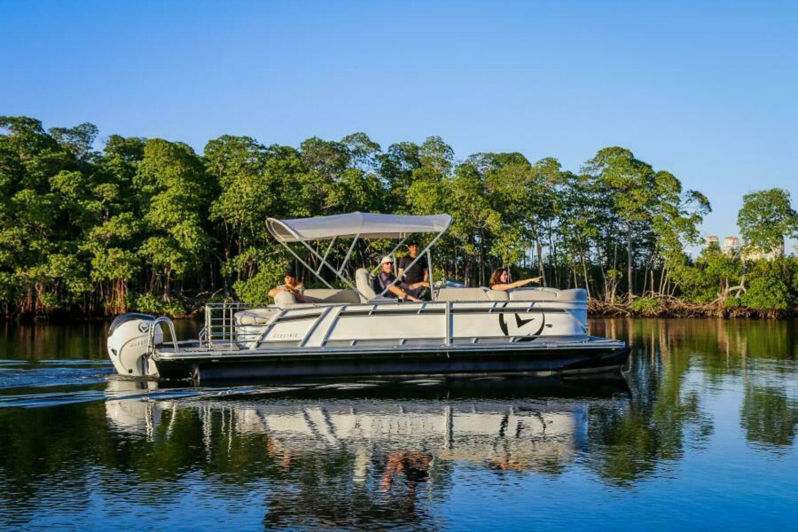 2025 Vision V24 — photo 6