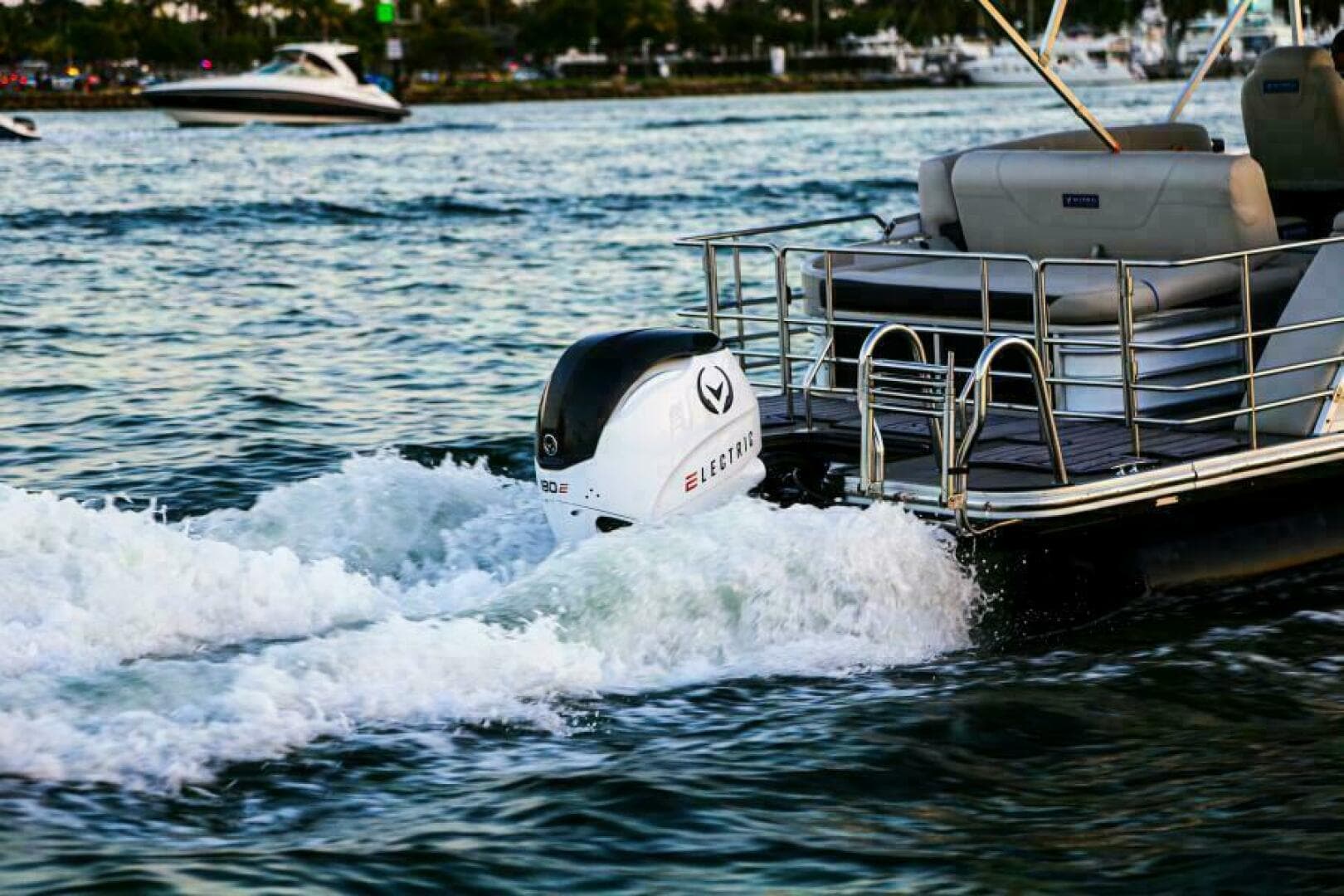 2025 Vision V24 — photo 12