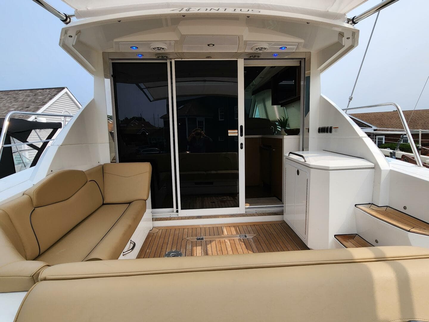 2016 Cruisers Yachts Cantius — photo 7