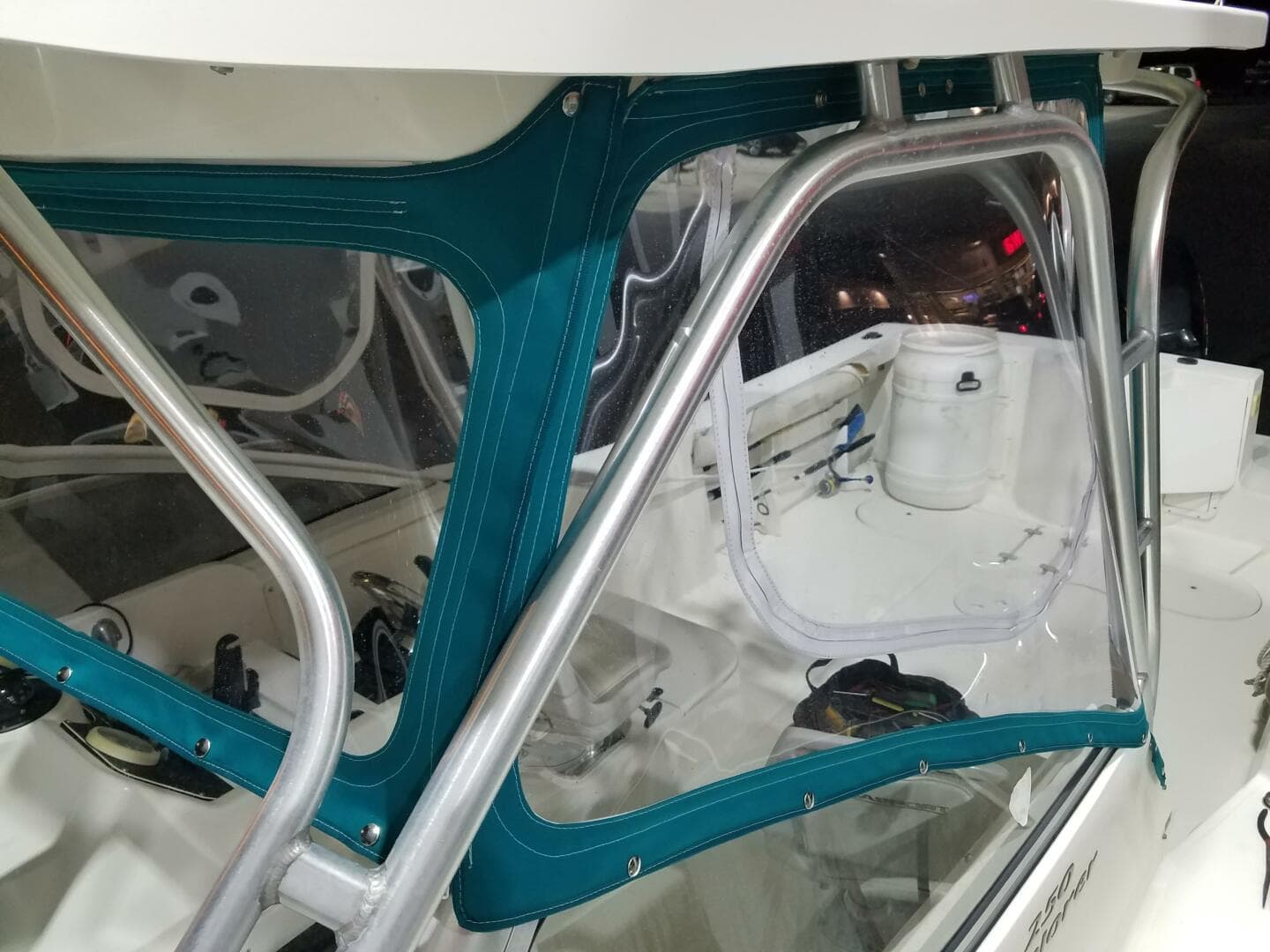 2001 Aquasport 250 Explorer — photo 25