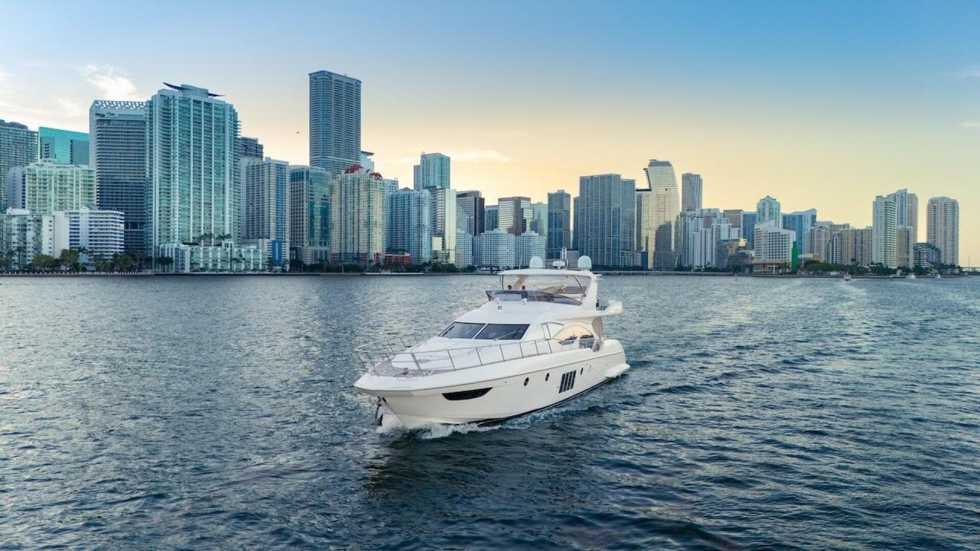 2012 Azimut Evolution — photo 3