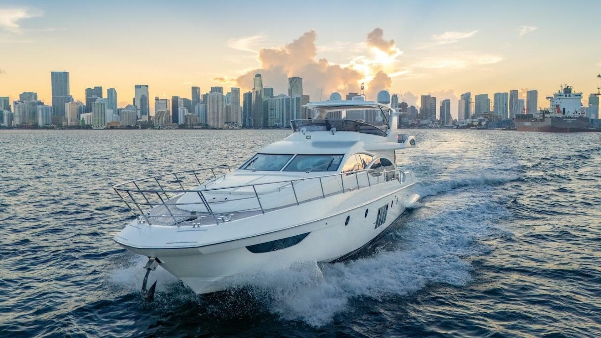 2012 Azimut Evolution
