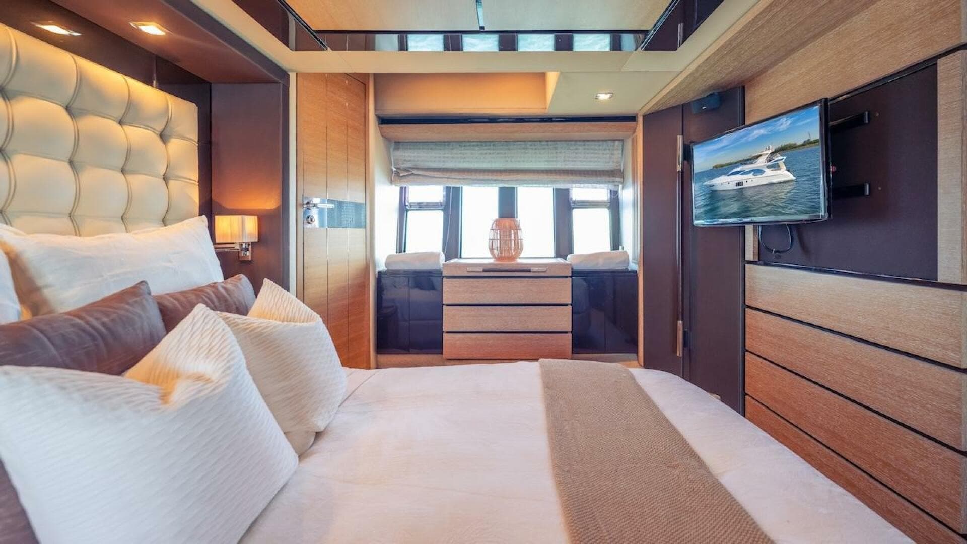 2012 Azimut Evolution — photo 50