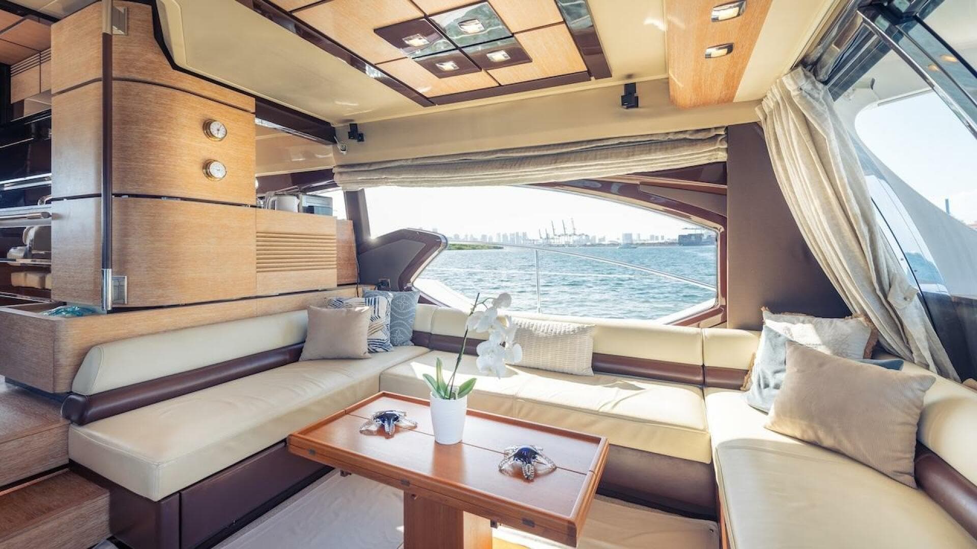 2012 Azimut Evolution — photo 54