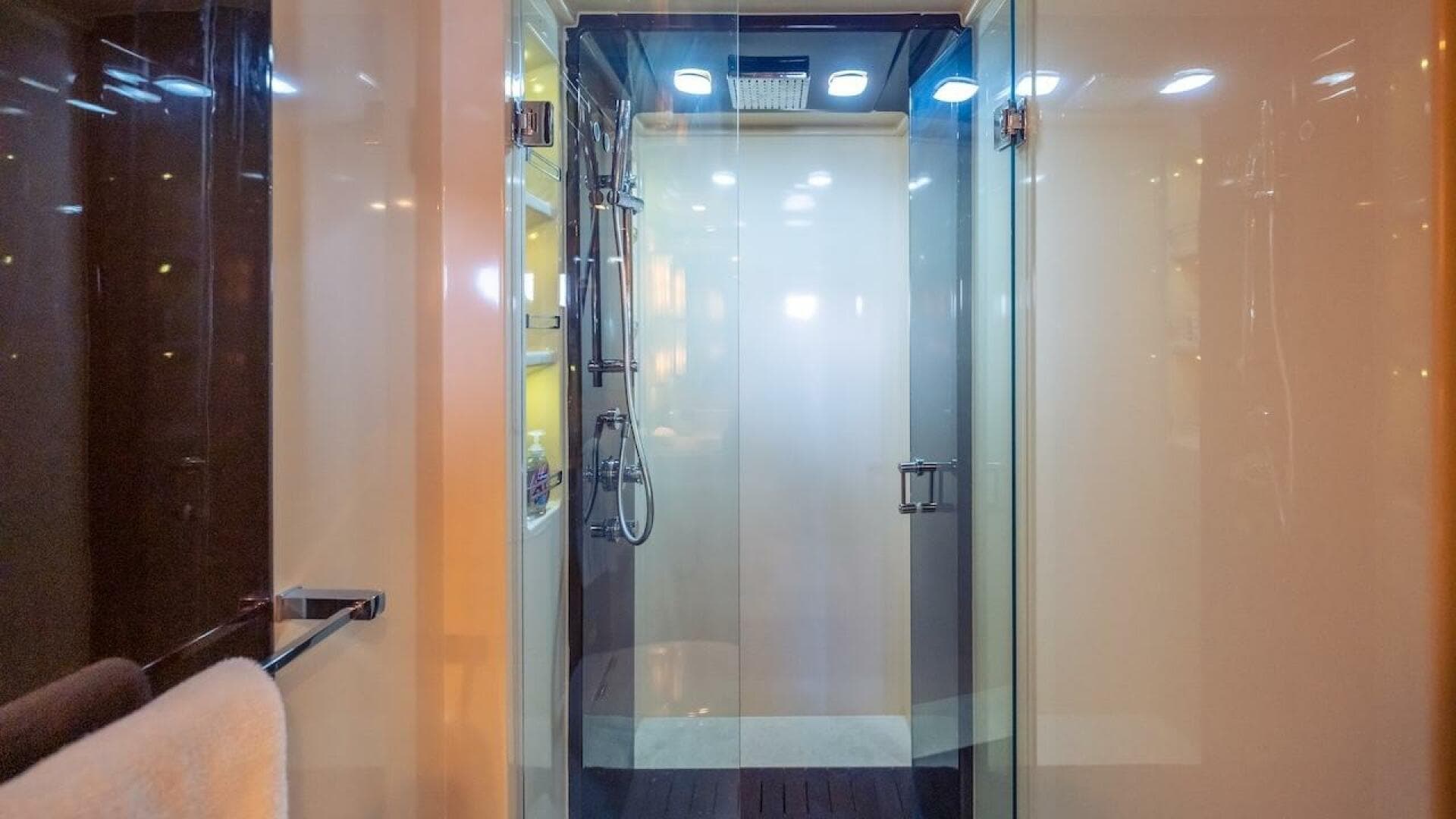 2012 Azimut Evolution — photo 52