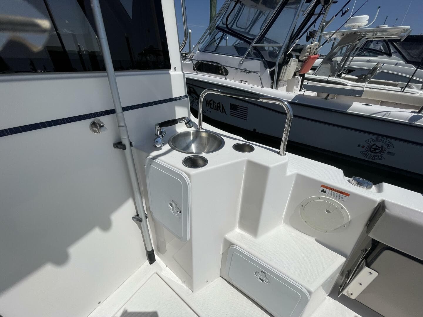 2019 Cutwater C-28 — photo 4