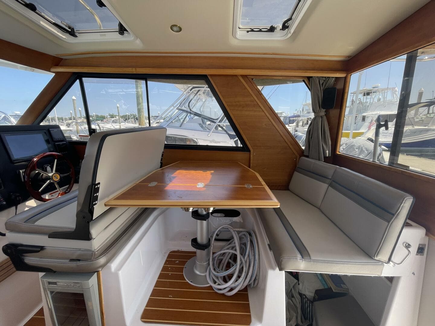 2019 Cutwater C-28 — photo 10