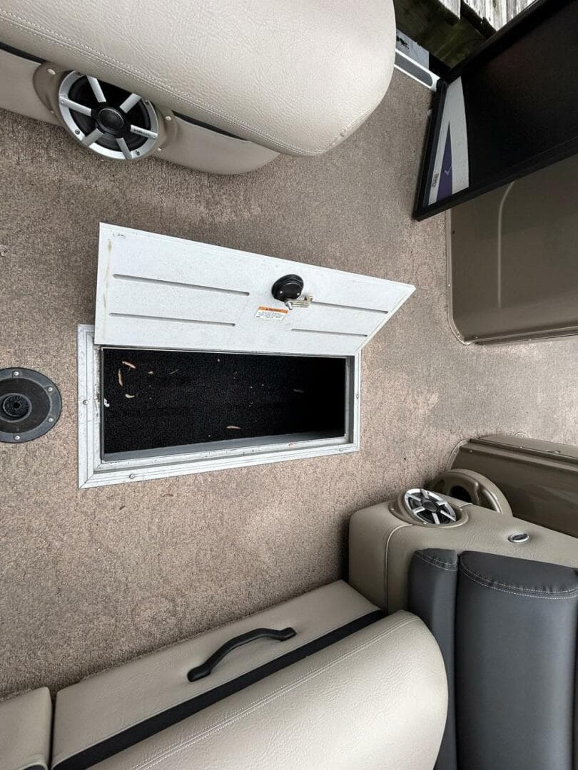 2013 Premier 250 S-Series — photo 20