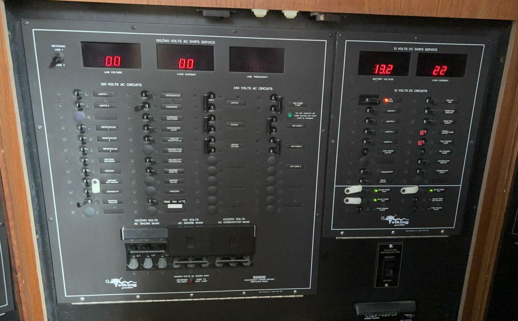 1988 Viking Motor Yacht — photo 27