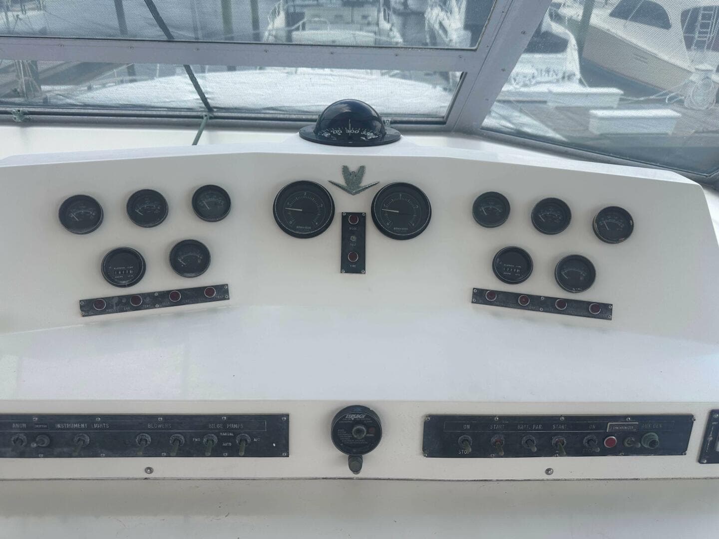 1987 Bertram — photo 9