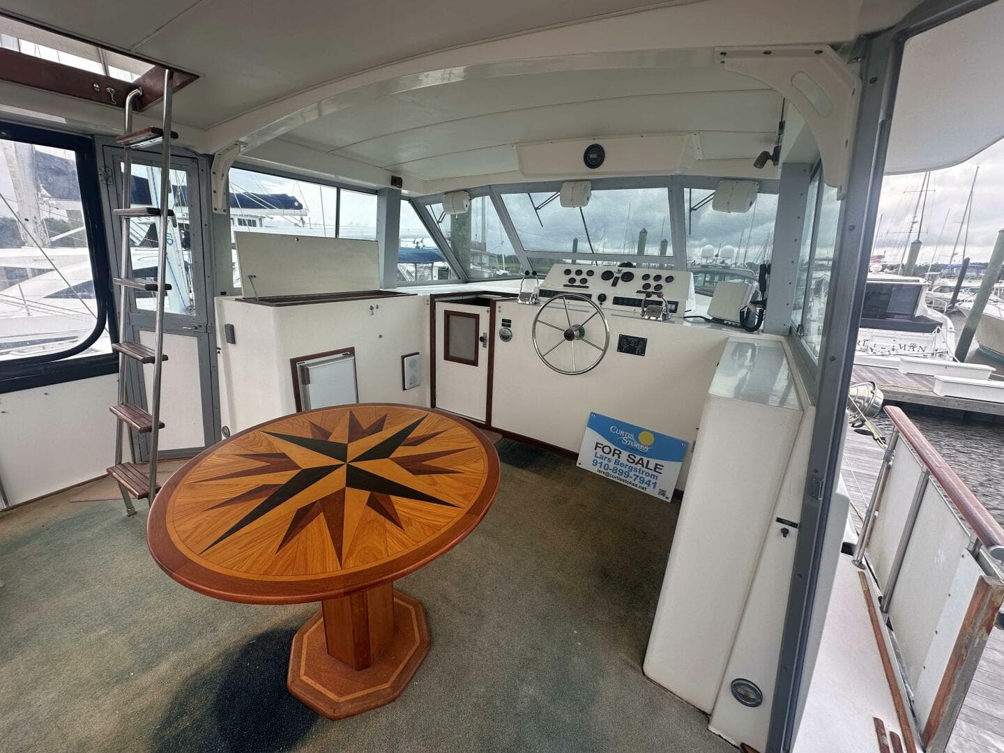 1987 Bertram — photo 8