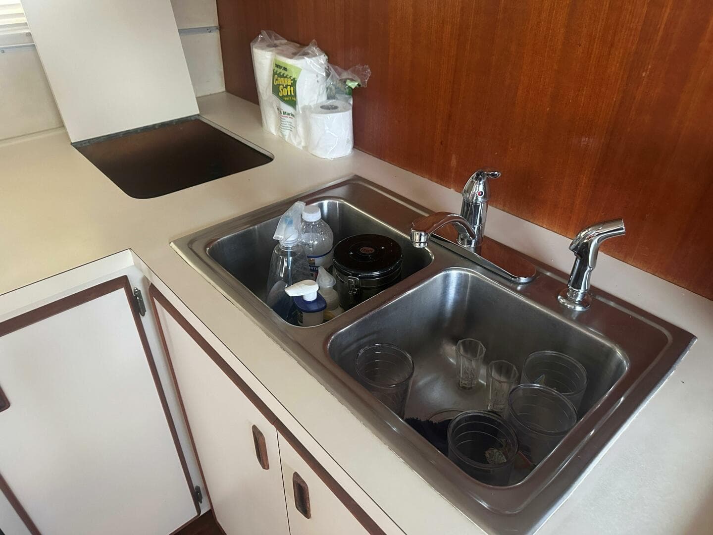 1987 Bertram — photo 25