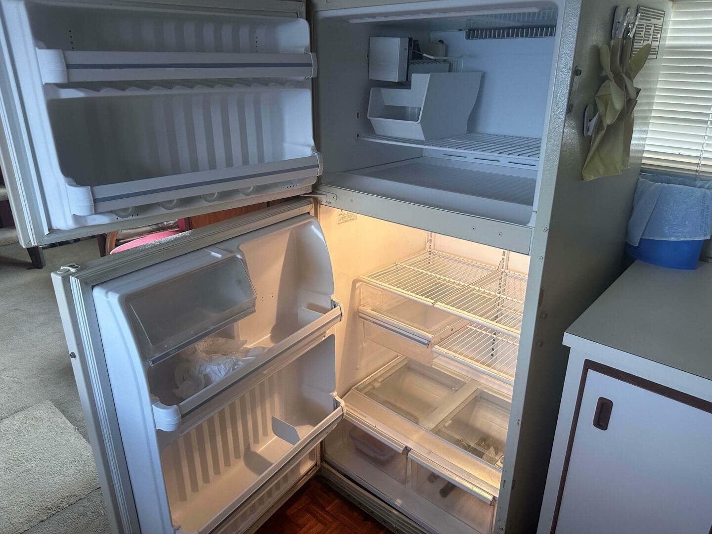 1987 Bertram — photo 26