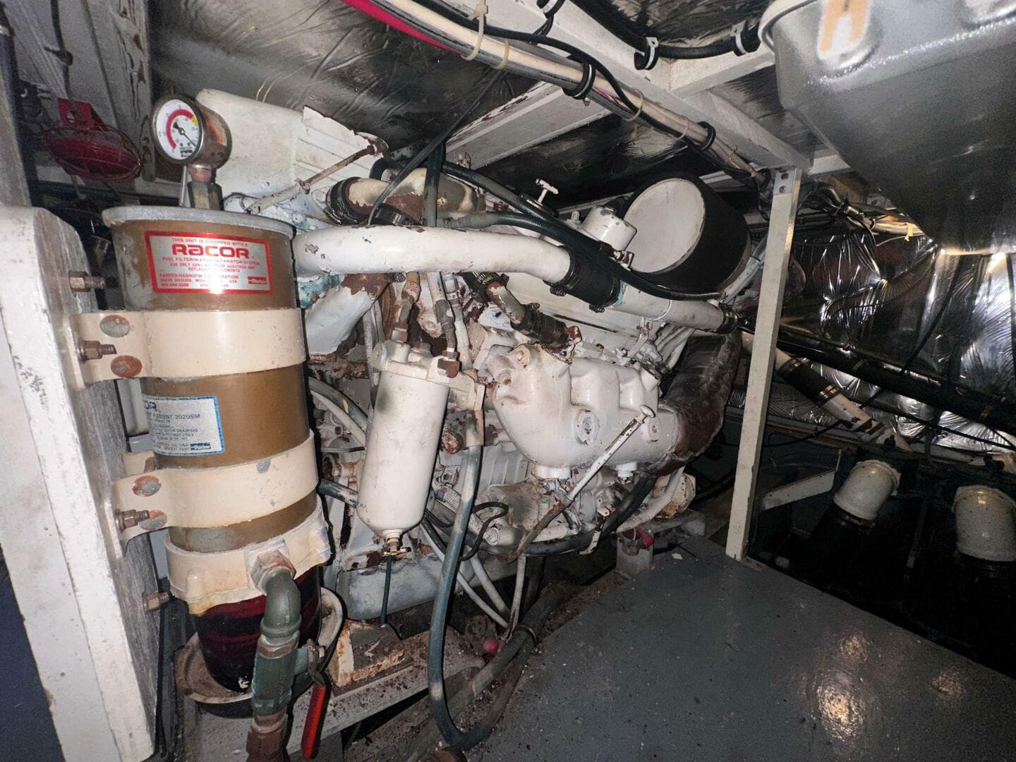 1987 Bertram — photo 41