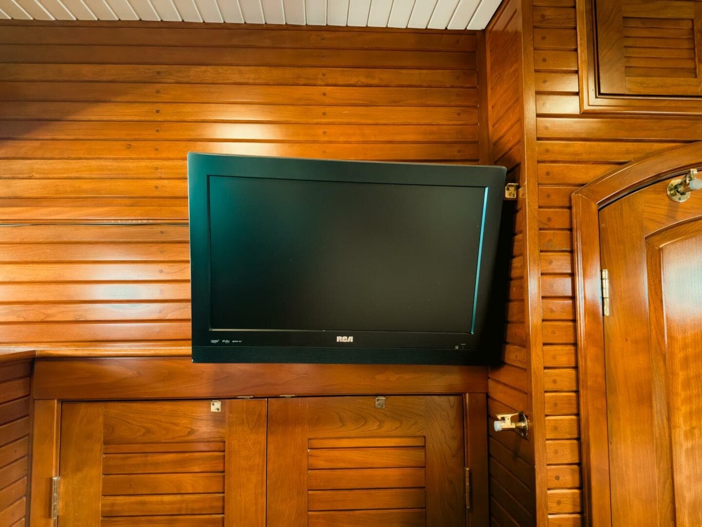 2002 Trawler Custom Aluminum — photo 52