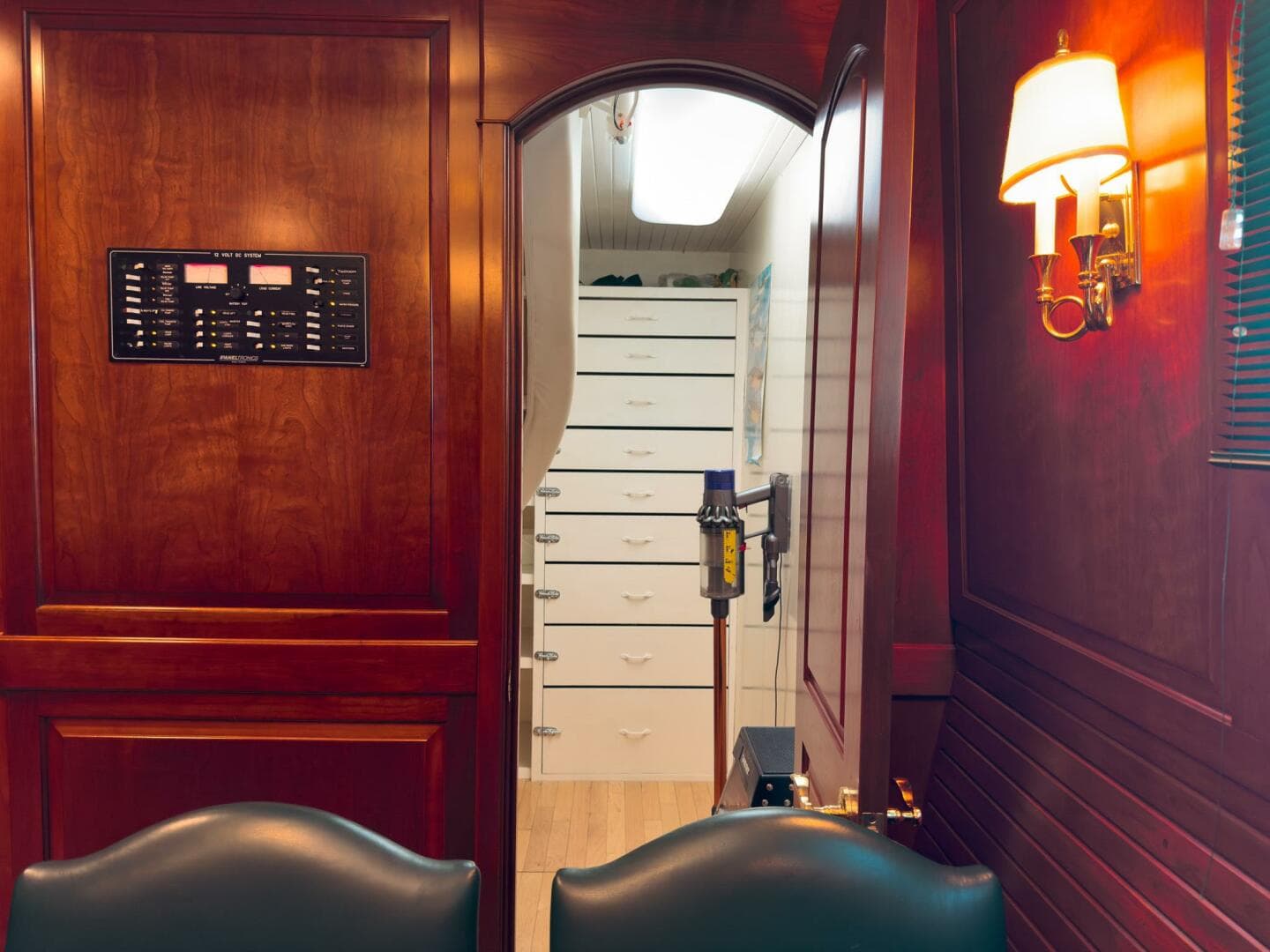 2002 Trawler Custom Aluminum — photo 32