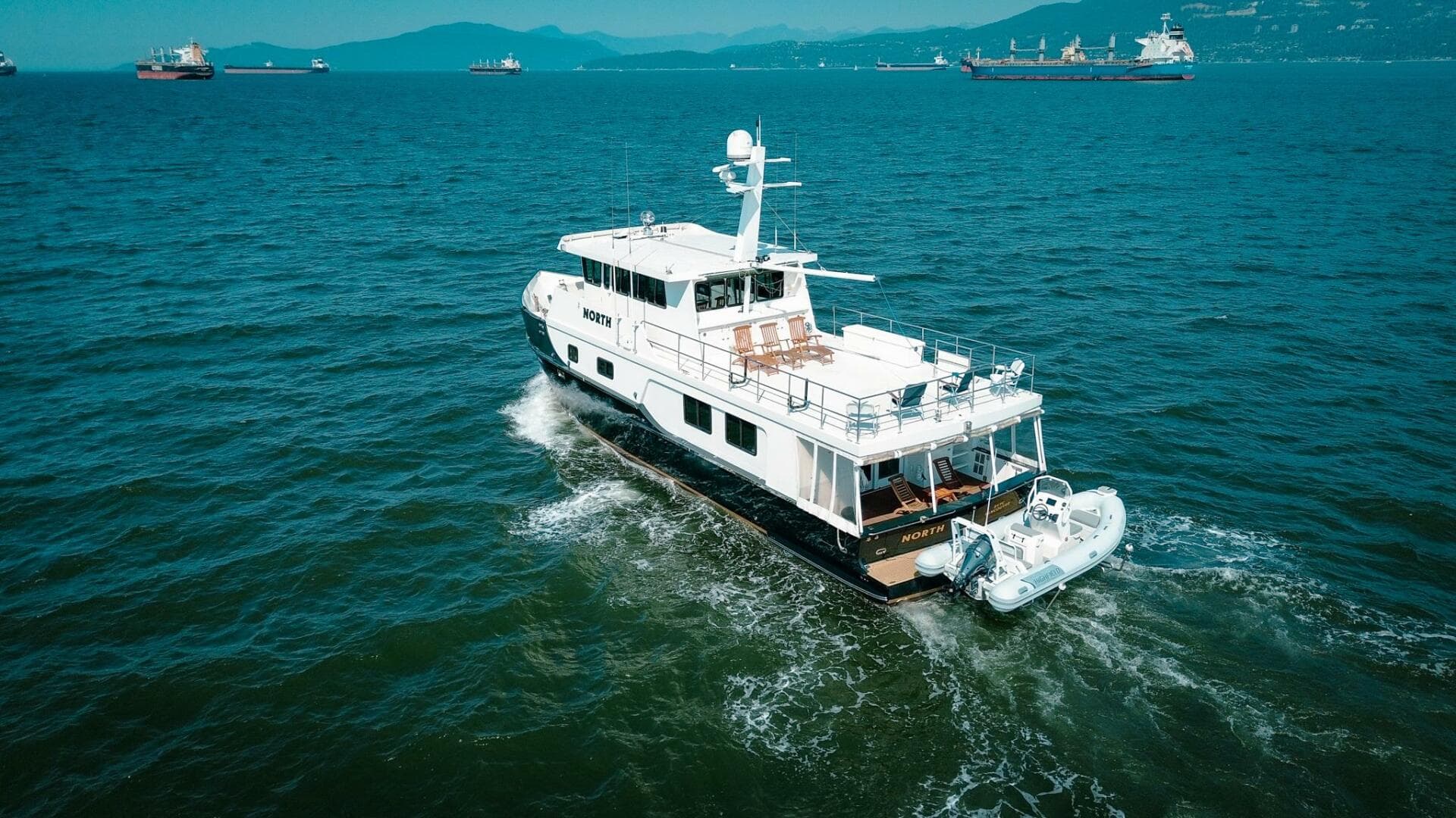 2002 Trawler Custom Aluminum — photo 3