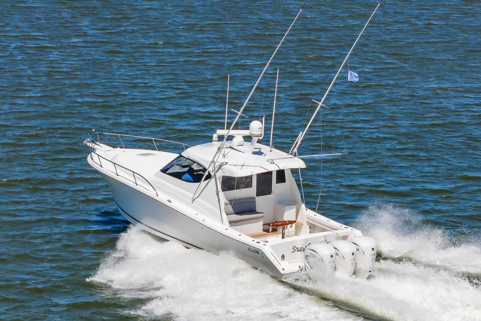 2014 Jupiter 41 Sport Bridge — photo 5