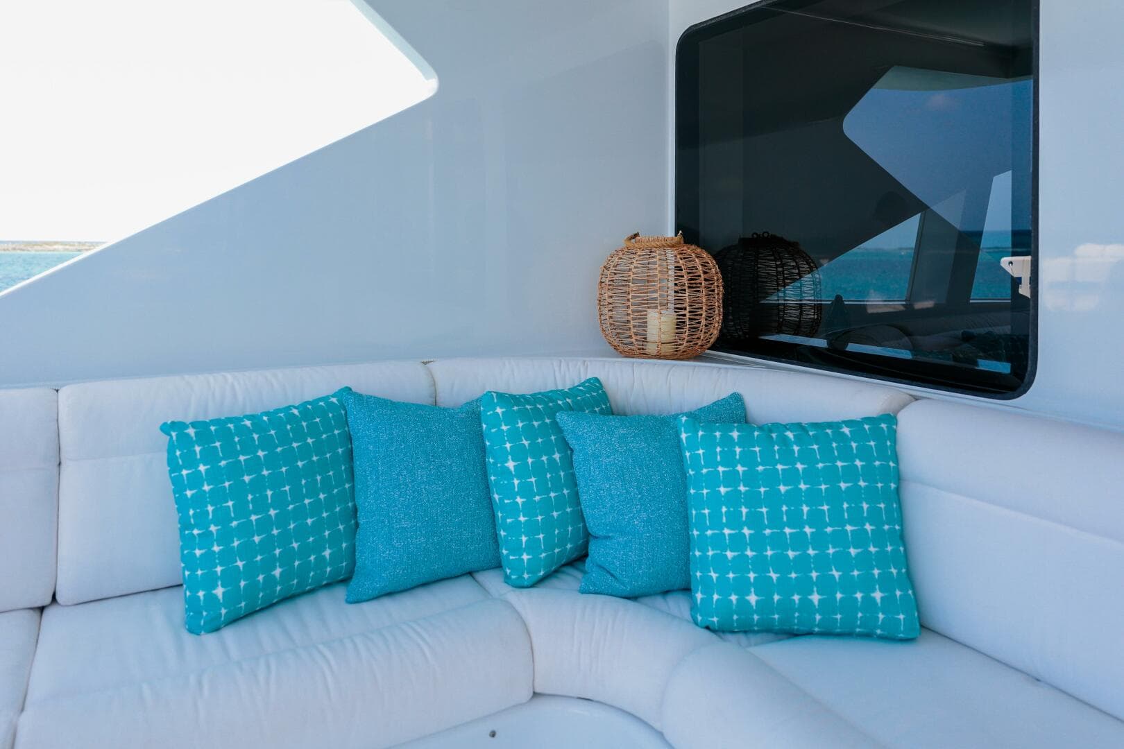 2001 Westship — photo 54