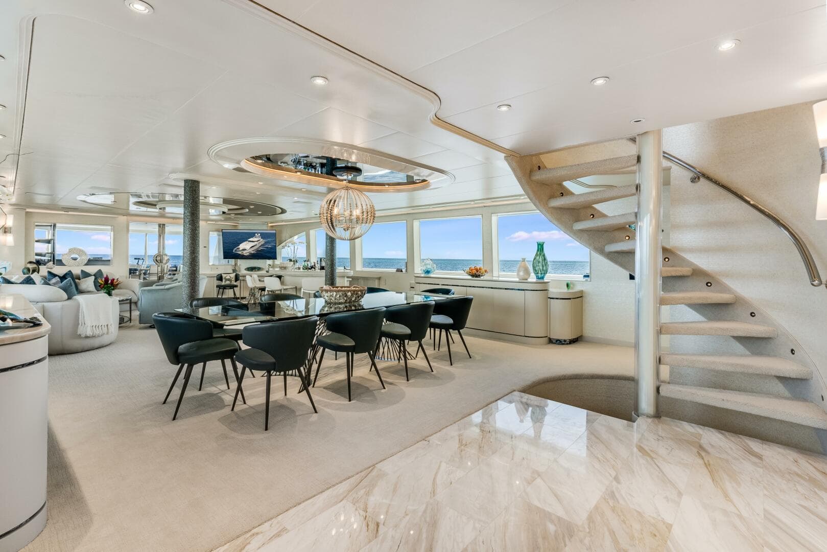 2001 Westship — photo 14