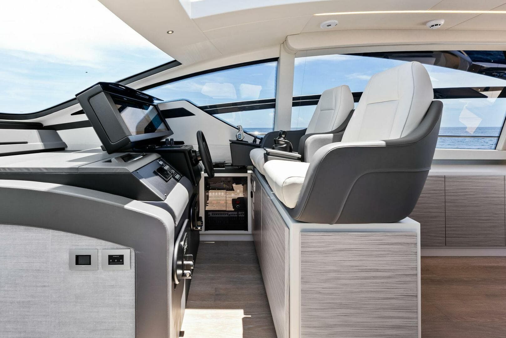 2024 Pershing 6X — photo 23