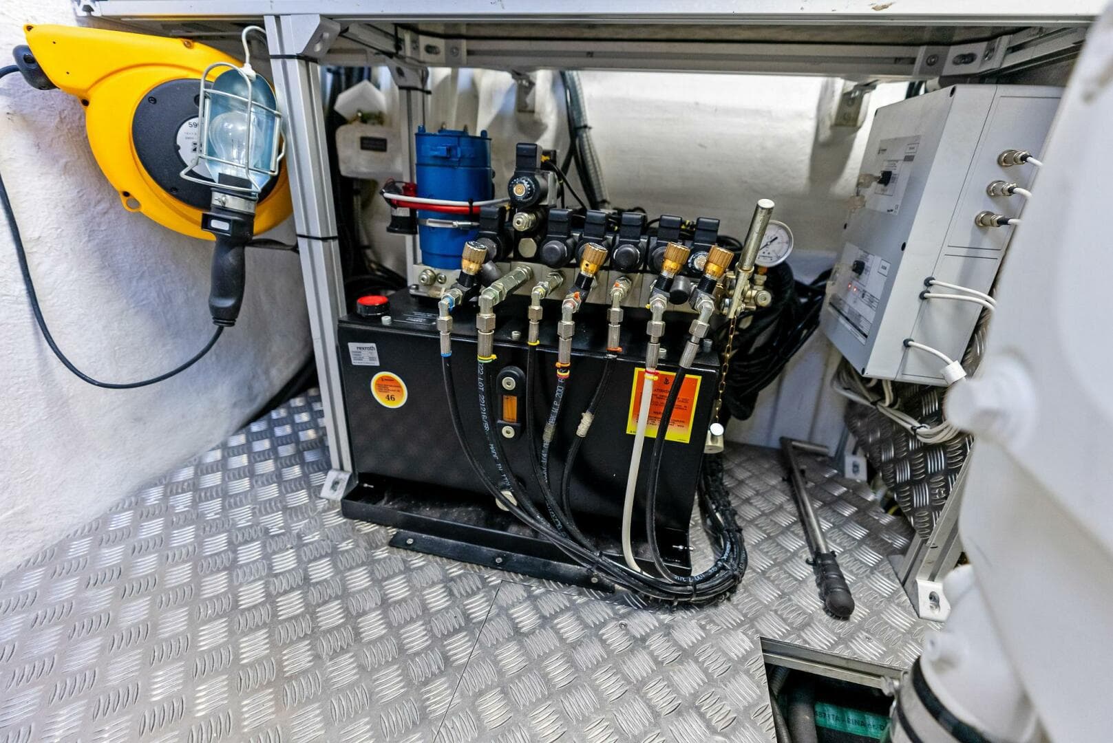 2024 Pershing 6X — photo 56