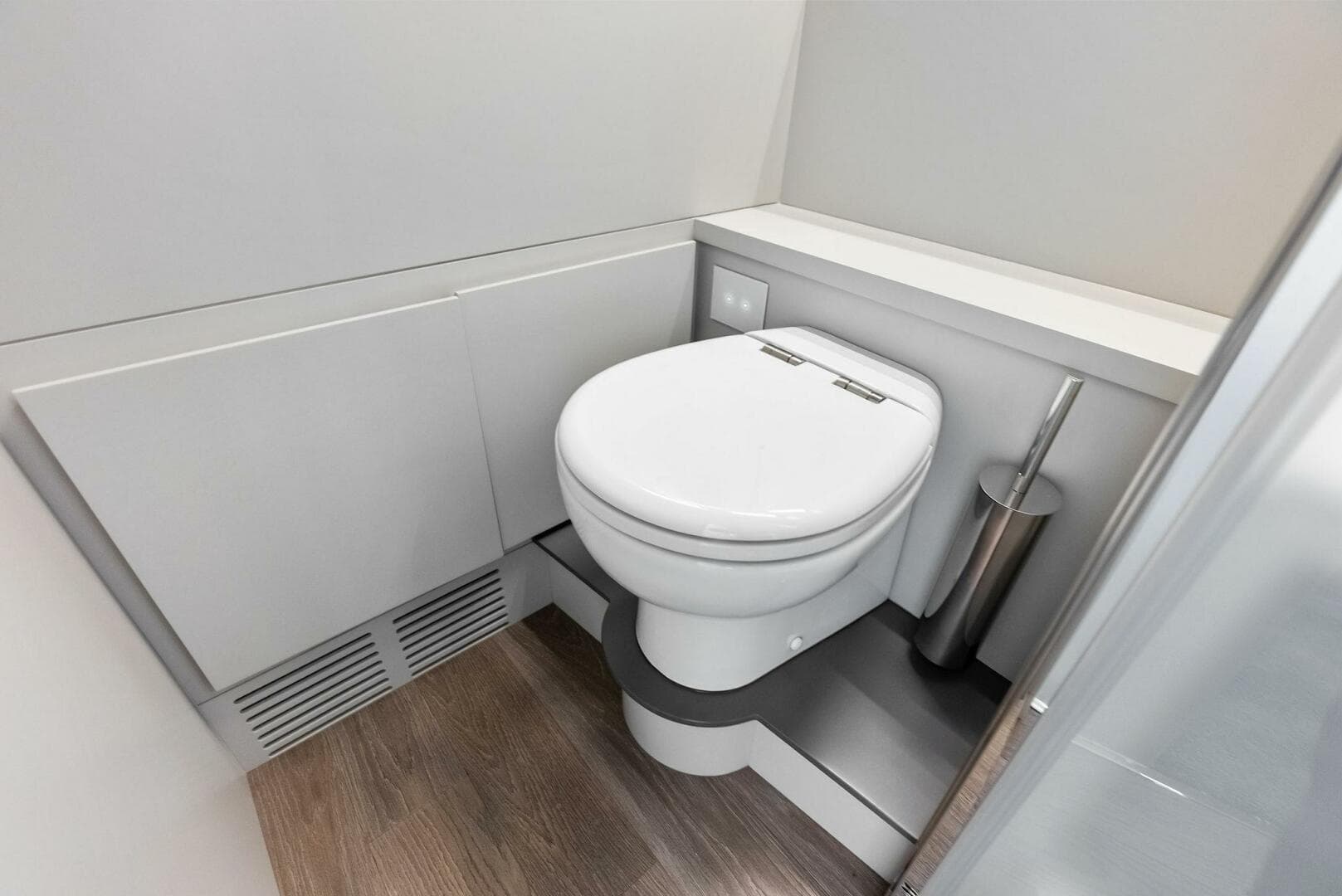 2024 Pershing 6X — photo 47