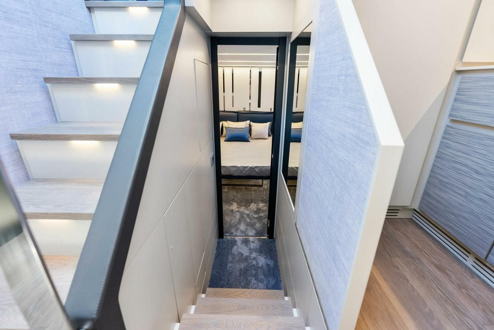 2024 Pershing 6X — photo 40