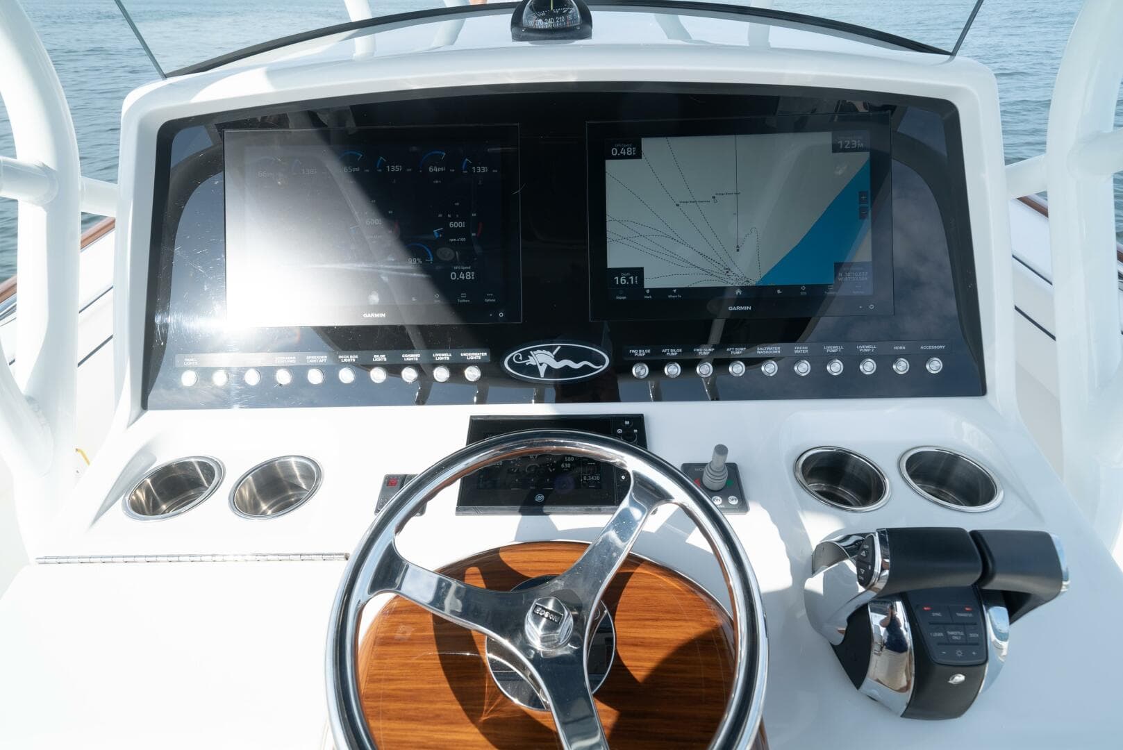 2022 Valhalla Boatworks V-37 — photo 8