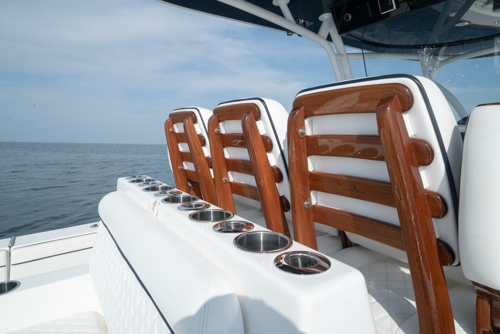 2022 Valhalla Boatworks V-37 — photo 17