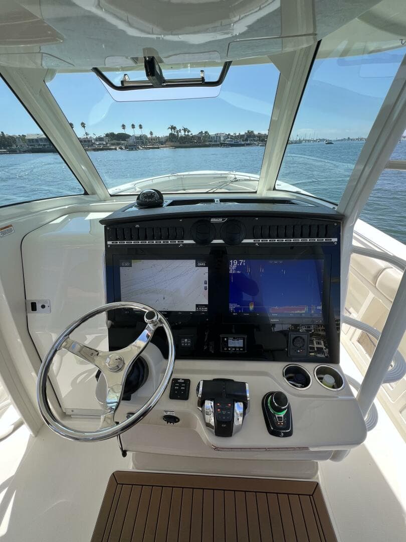 2019 Boston Whaler 38 Outrage — photo 10