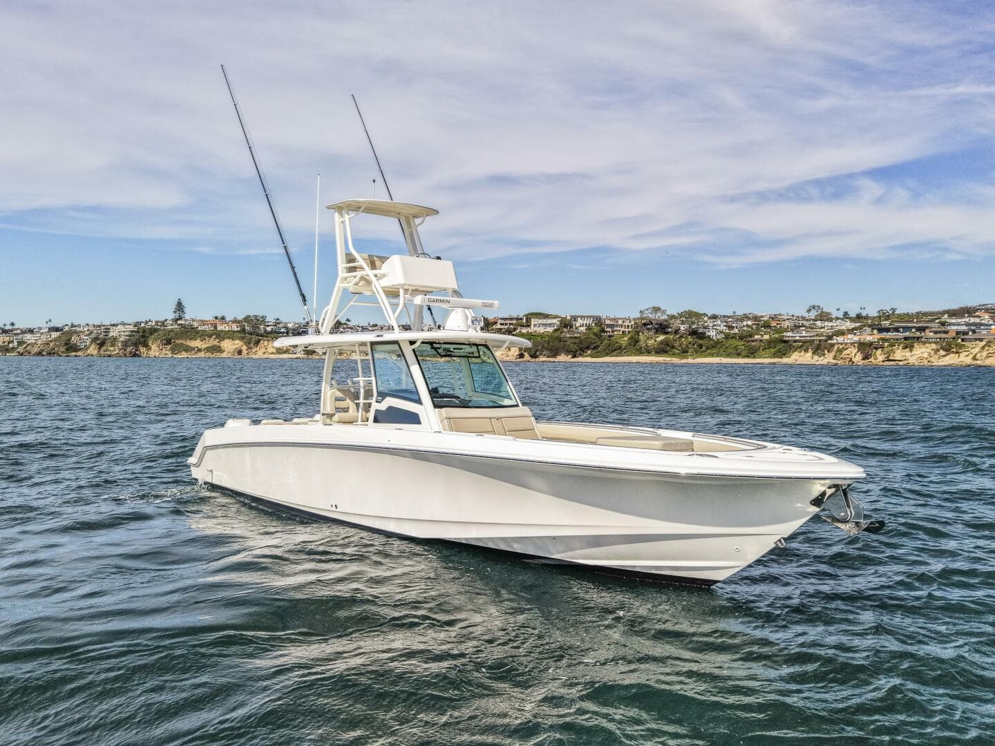 2019 Boston Whaler 38 Outrage — photo 21