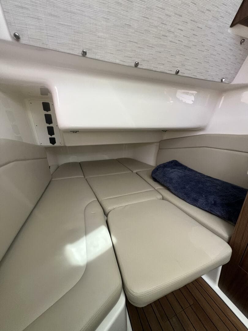 2019 Boston Whaler 38 Outrage — photo 6